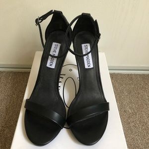 New Steve Madden Stecy Sandals Defective product